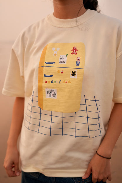 too many magnets oversized tee