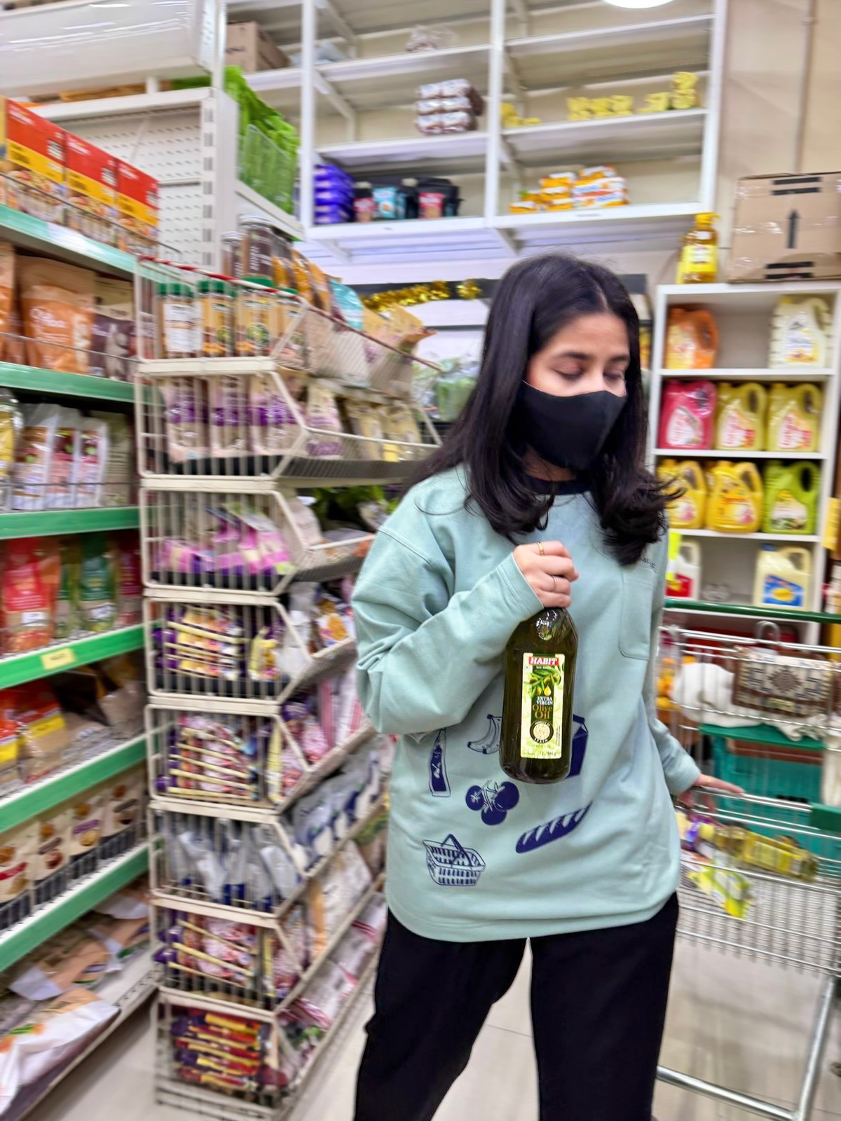 the local grocer tee