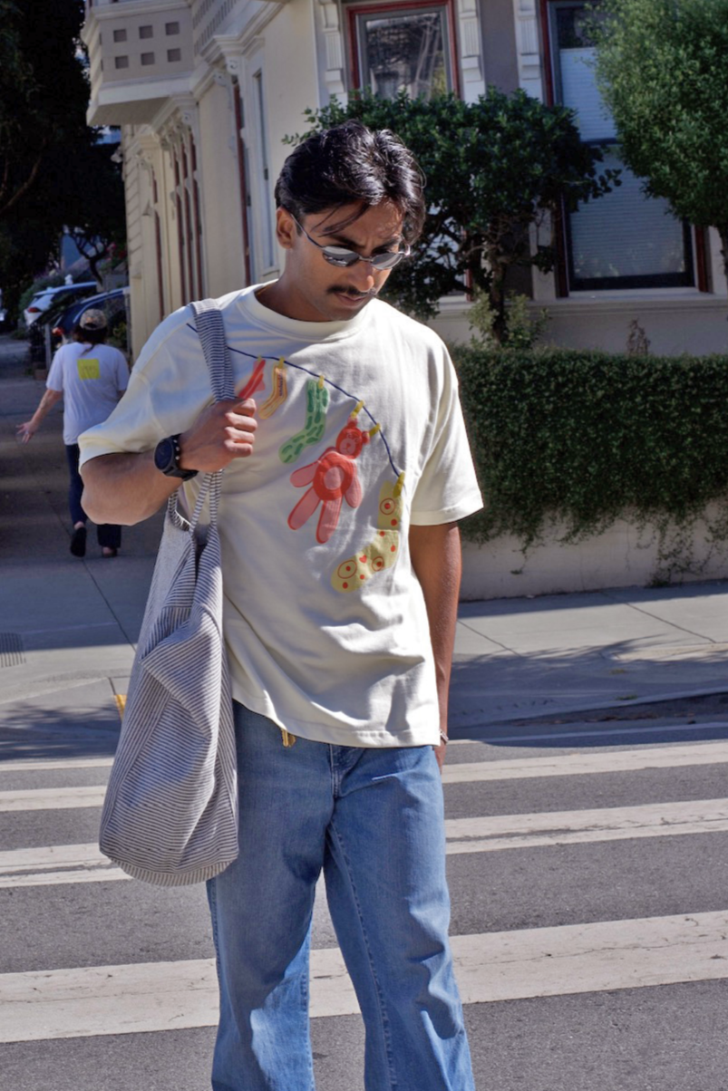 ted hangin' oversized tee